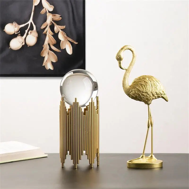 Escultura Decorativa Flamingo Dourado