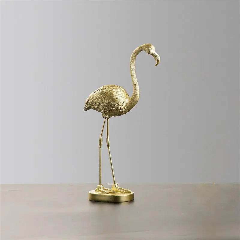 Escultura Decorativa Flamingo Dourado